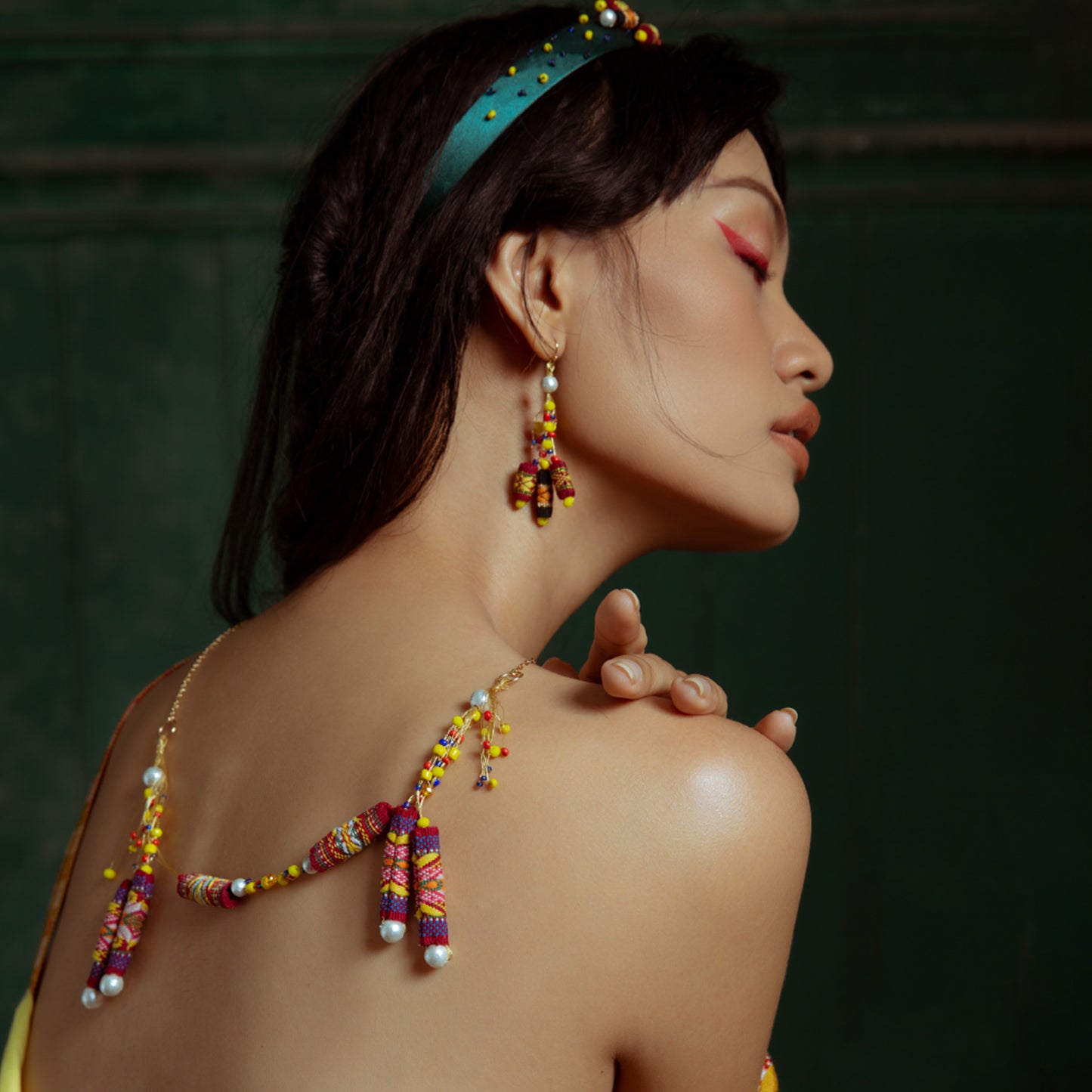 theMay | Sunshine & Moonlight Collection | Bộ phụ kiện thổ cẩm Ba-na dệt tay Râu Bắp