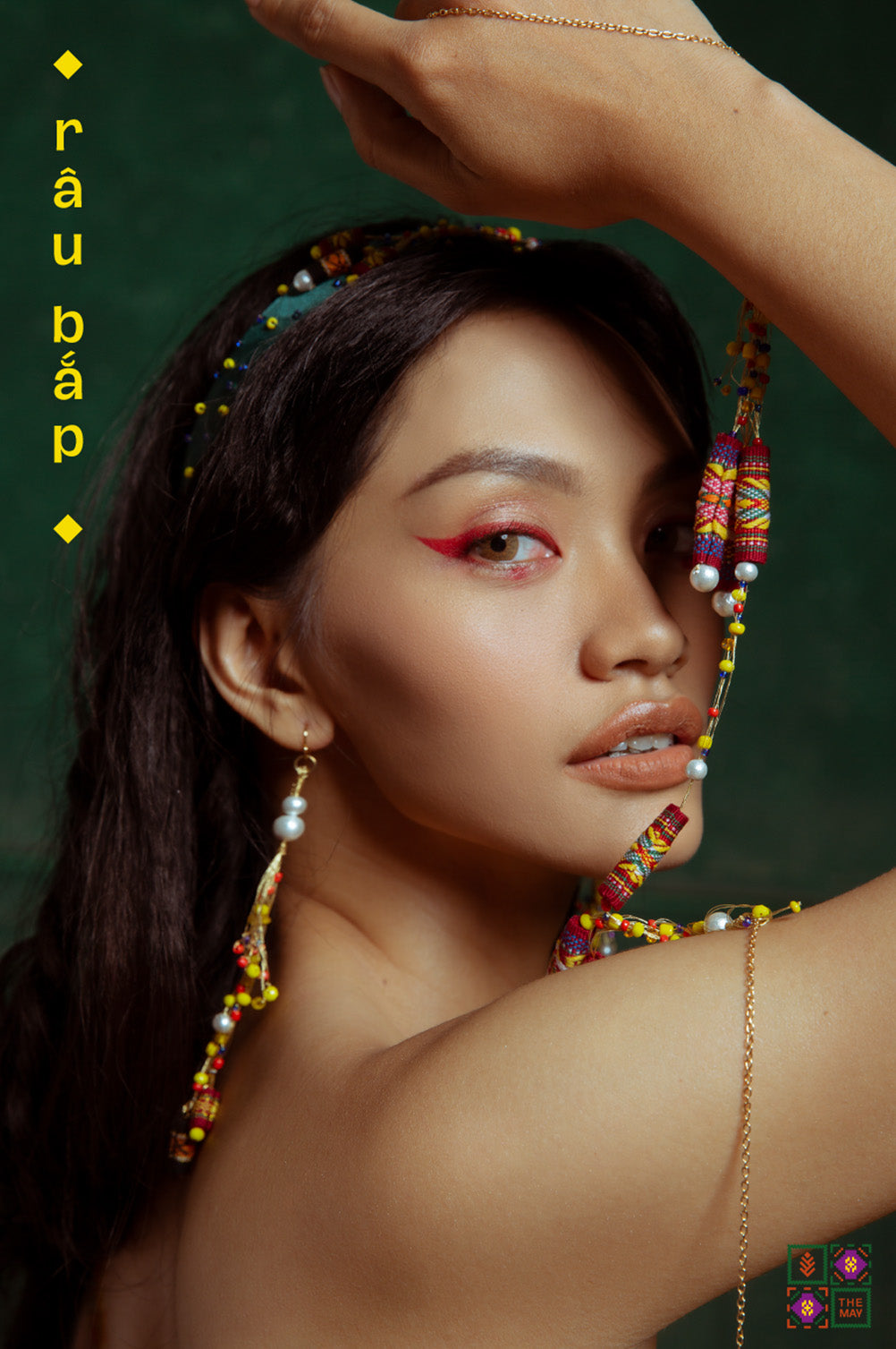 theMay | Sunshine & Moonlight Collection | Bộ phụ kiện thổ cẩm Ba-na dệt tay Râu Bắp