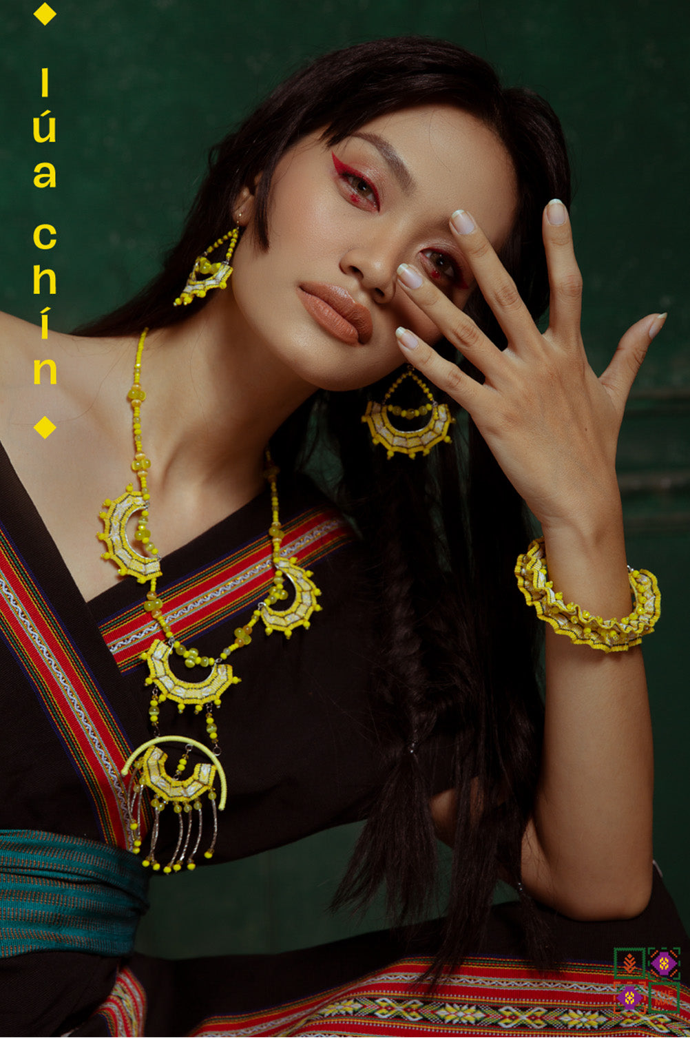 theMay | Sunshine & Moonlight Collection | Bộ phụ kiện thổ cẩm Ba-na dệt tay Lúa chín