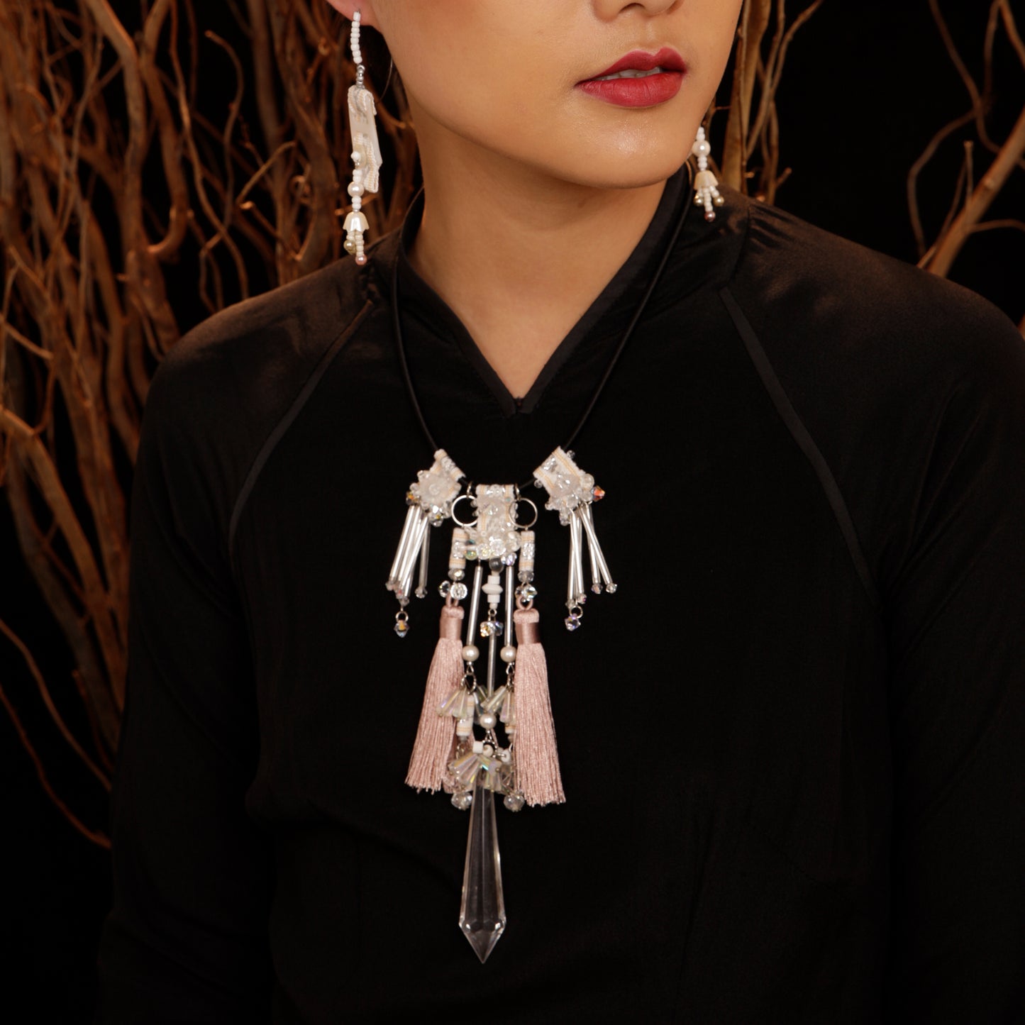 theMay | Po Inu Nagar Collection | Vòng cổ thổ cẩm Chăm dệt tay Vòng cổ Mẹ Con