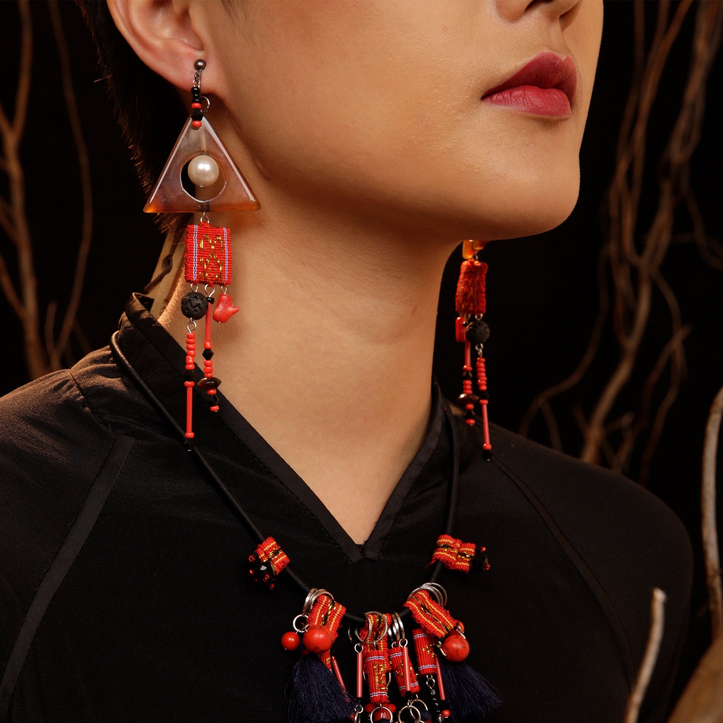 theMay | Po Inu Nagar Collection | Hoa tai thổ cẩm Chăm dệt tay Hoa tai Ngân Nga