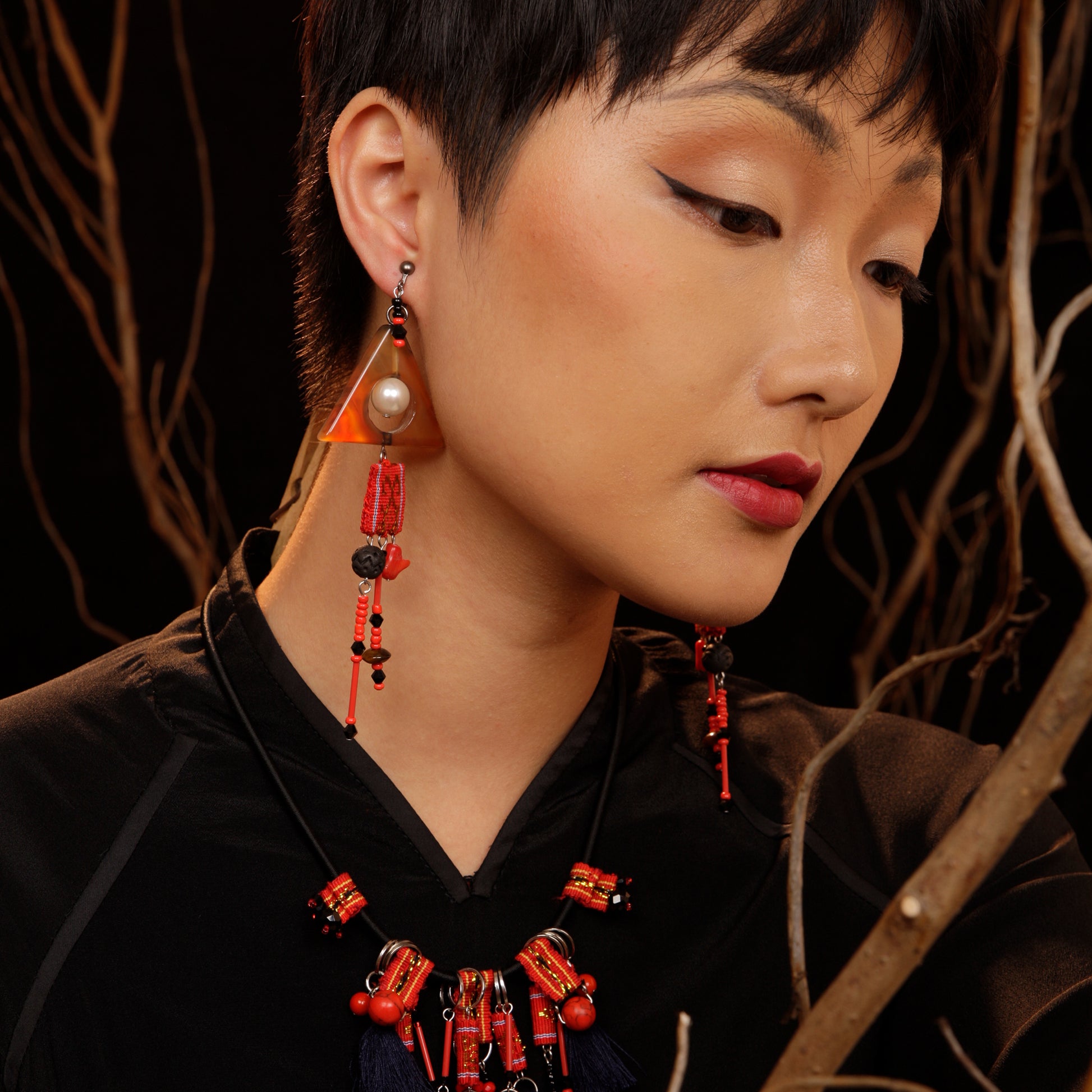 theMay | Po Inu Nagar Collection | Hoa tai thổ cẩm Chăm dệt tay Hoa tai Ngân Nga