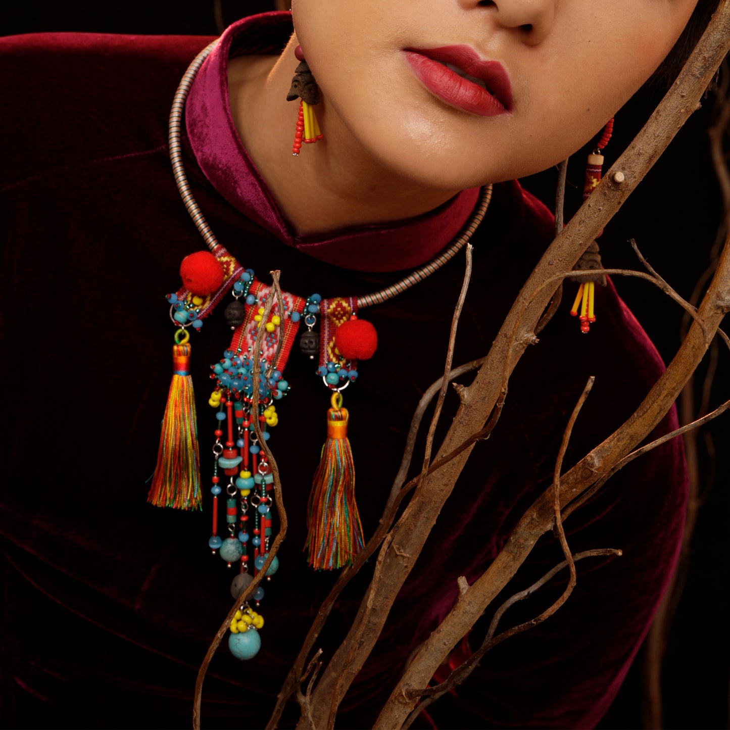 theMay | Po Inu Nagar Collection | Vòng cổ thổ cẩm Chăm dệt tay Vòng cổ Nhuộm Màu