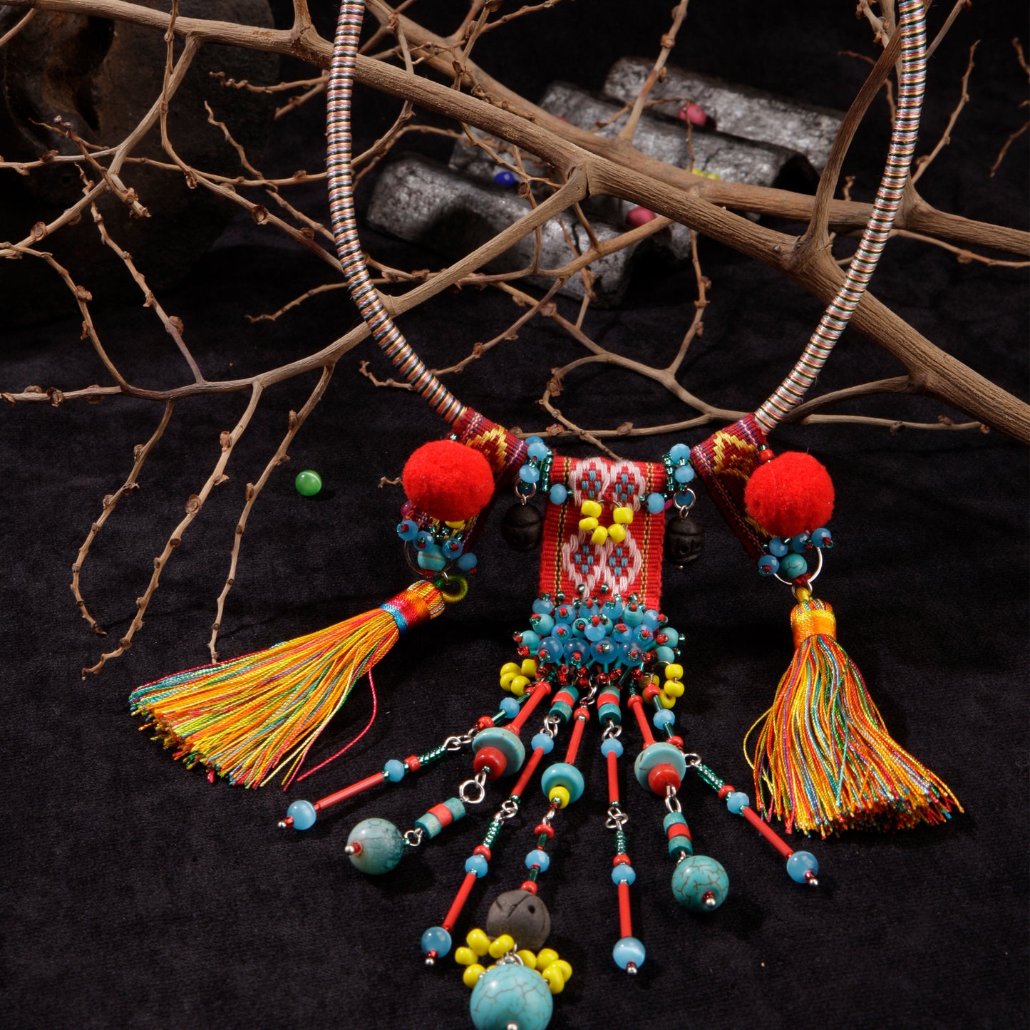 theMay | Po Inu Nagar Collection | Vòng cổ thổ cẩm Chăm dệt tay Vòng cổ Nhuộm Màu