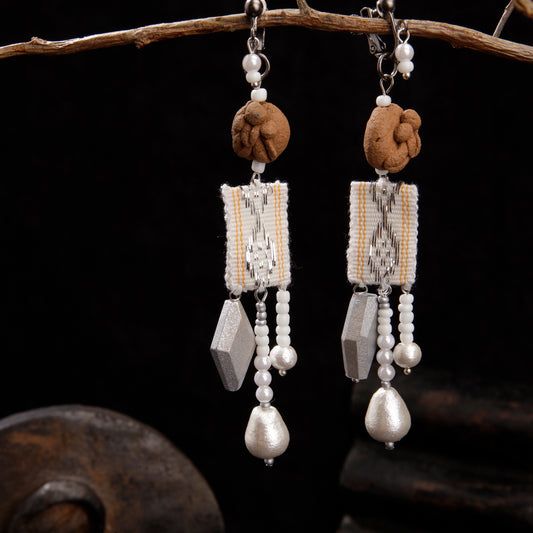 theMay | Po Inu Nagar Collection | Hoa tai thổ cẩm Chăm dệt tay Hoa tai Cát