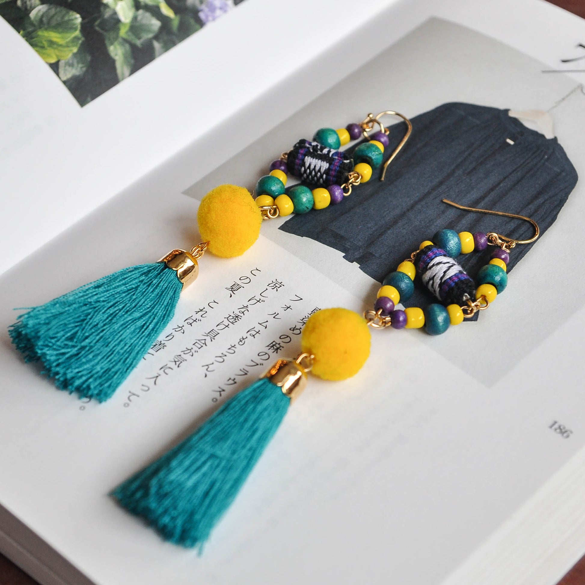 theMay | Ariya Bilan Collection | Hoa tai thổ cẩm Chăm Ocean