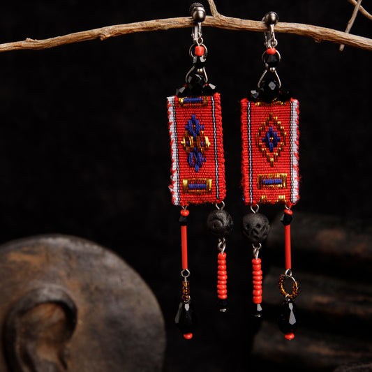 theMay | Po Inu Nagar Collection | Hoa tai thổ cẩm Chăm dệt tay Hoa tai Dòng Chảy