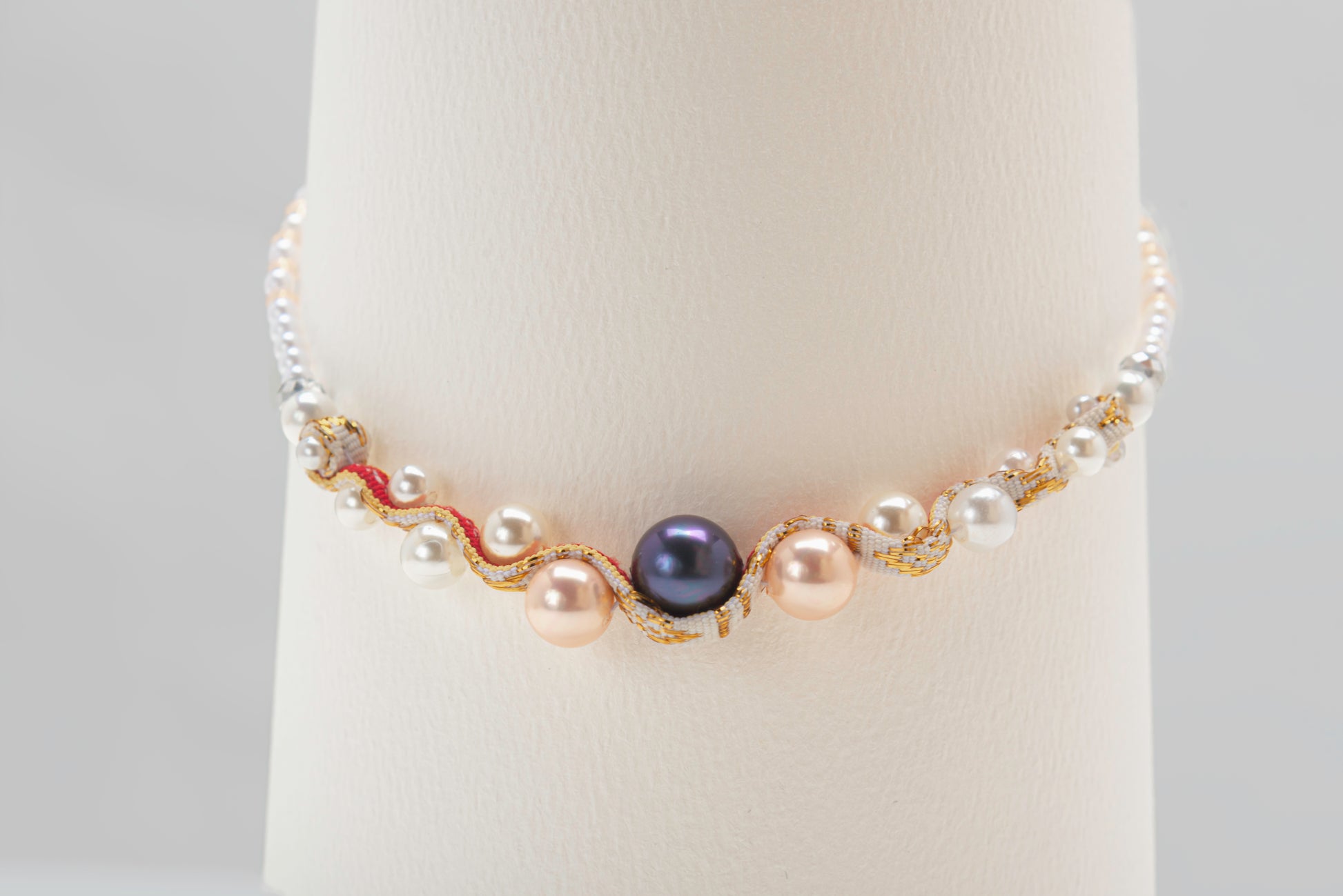 theMay | Biển Cả Collection | Vòng cổ thổ cẩm Chăm dệt tay Sóng Biển